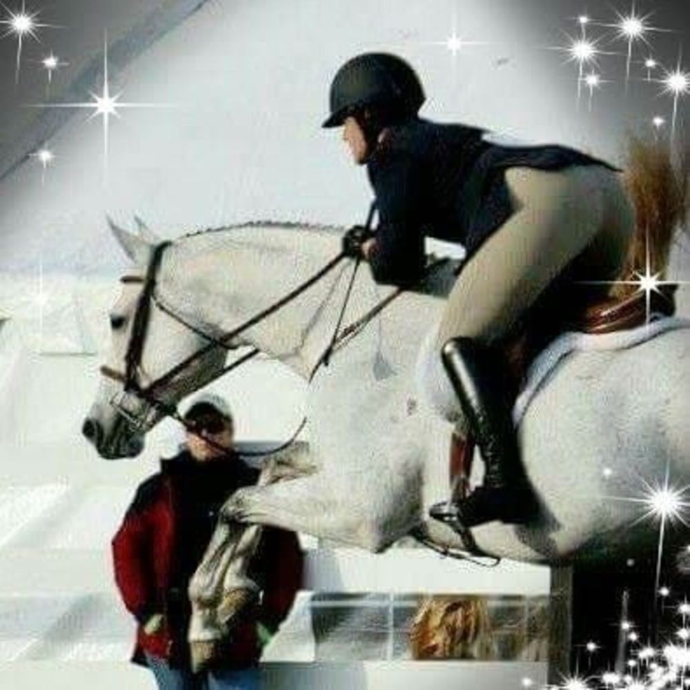 Meet your Posher, Carrie